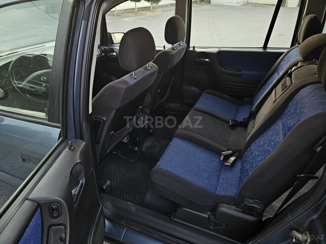 Opel Zafira 2001, 197,000 km - 2.2 л - Bakı