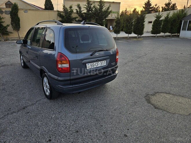 Opel Zafira 2001, 197,000 km - 2.2 л - Bakı