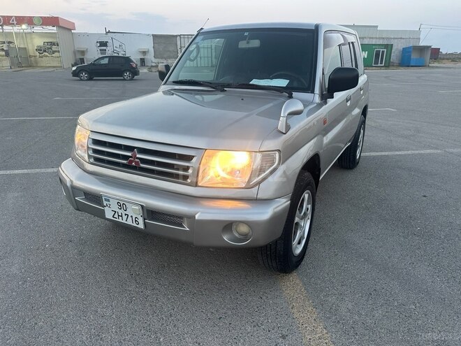 Mitsubishi Pajero io 1998, 200,000 km - 1.8 л - Bakı