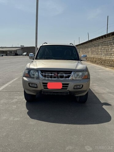 Mitsubishi Pajero 2001, 245,000 km - 3.2 l - Bakı