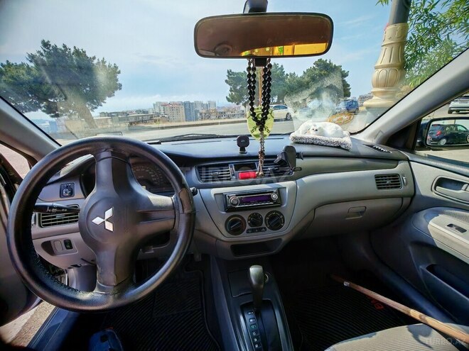 Mitsubishi Lancer 2006, 246,465 km - 1.3 l - Bakı
