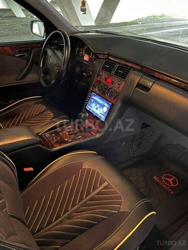 Mercedes E 220 d 2001, 598,000 km - 2.2 l - Bakı