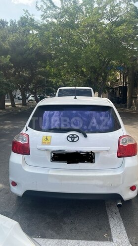 Toyota Auris 2011, 239,300 km - 1.4 л - Bakı