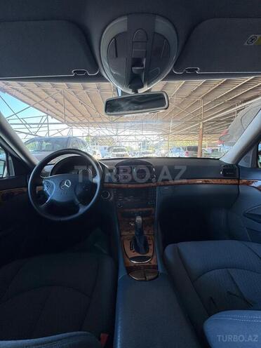 Mercedes E 240 2004, 395,000 km - 2.6 l - Bakı