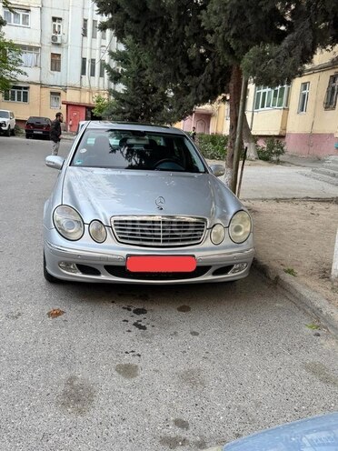 Mercedes E 240 2004, 395,000 km - 2.6 l - Bakı