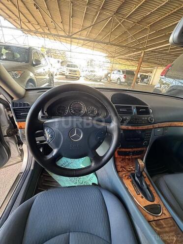 Mercedes E 240 2004, 395,000 km - 2.6 l - Bakı