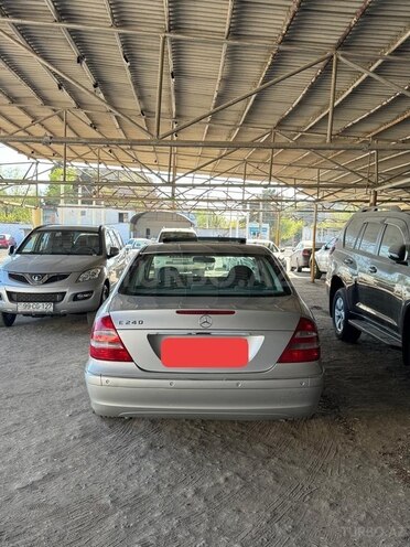 Mercedes E 240 2004, 395,000 km - 2.6 l - Bakı