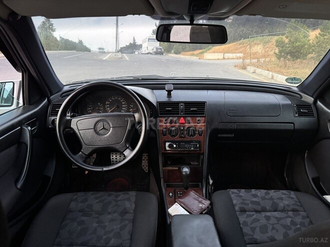 Mercedes C 180 1998, 357,000 km - 1.8 l - Bakı