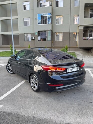 Hyundai Elantra 2016, 80,467 km - 2.0 л - Sumqayıt
