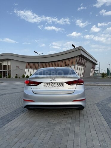 Hyundai Elantra 2016, 159,200 km - 2.0 л - Bakı