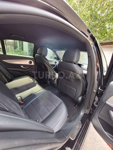 Mercedes E 200 d 2018, 145,000 km - 2.0 l - Naftalan