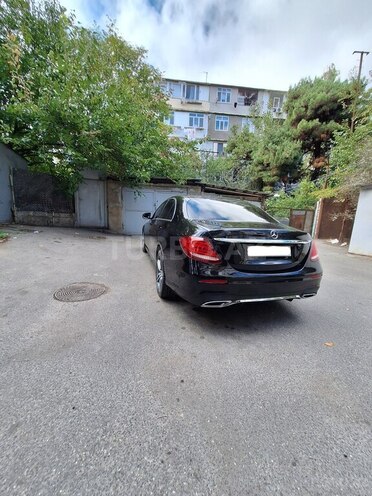 Mercedes E 200 d 2018, 145,000 km - 2.0 l - Naftalan