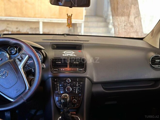 Opel Meriva-10