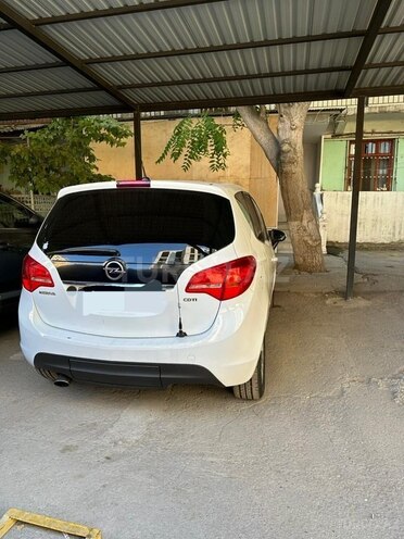 Opel Meriva-2