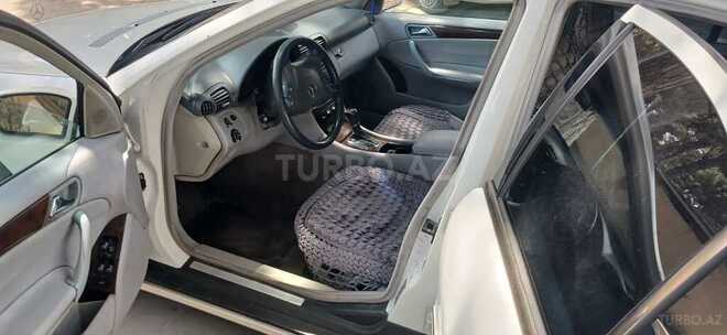 Mercedes C 200 2001, 234,123 km - 2.0 l - Bakı