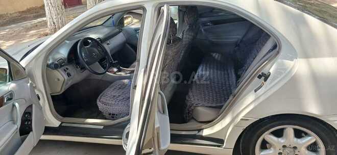 Mercedes C 200 2001, 234,123 km - 2.0 l - Bakı