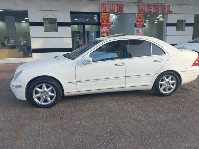 Mercedes C 200 2001, 234,123 km - 2.0 l - Bakı