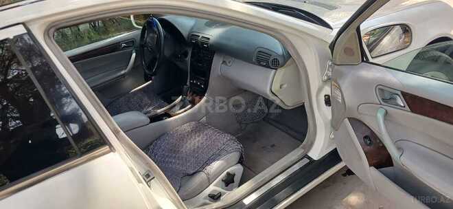 Mercedes C 200 2001, 234,123 km - 2.0 l - Bakı