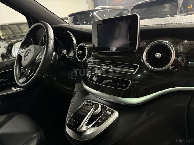 Mercedes V 250 2018, 70,000 km - 2.0 l - Bakı