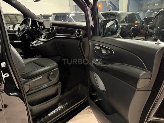 Mercedes V 250 2018, 70,000 km - 2.0 l - Bakı
