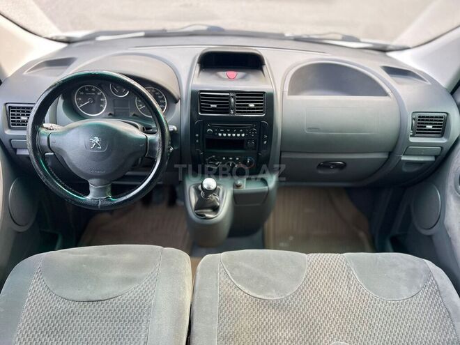 Peugeot  2015, 215,000 km - 2.0 l - Sumqayıt