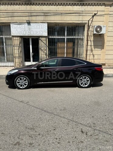 Hyundai Azera 2013, 230,136 km - 2.4 l - Tovuz