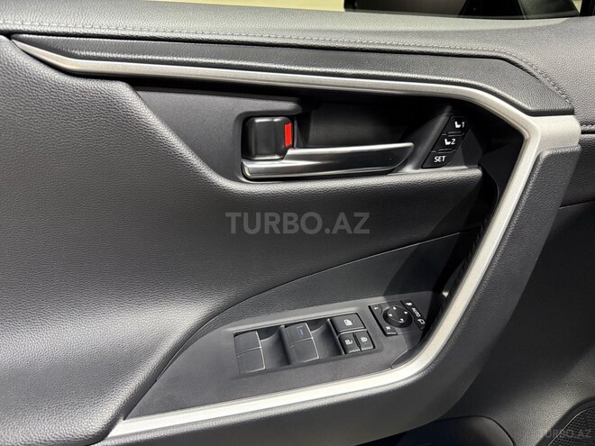 Toyota RAV4 2019, 13,500 km - 2.0 l - Bakı