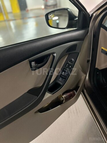 Hyundai Elantra 2015, 117,482 km - 1.8 l - Gəncə