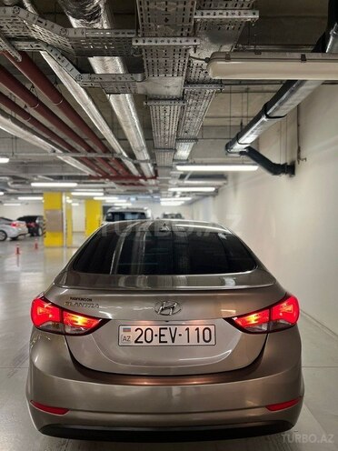 Hyundai Elantra 2015, 117,482 km - 1.8 l - Gəncə