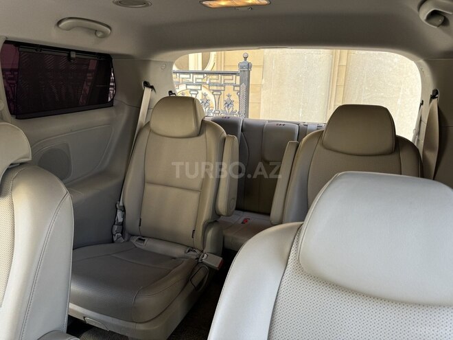 Kia Carnival 2018, 195,000 km - 2.2 l - Bakı