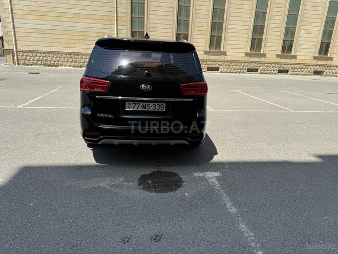 Kia Carnival 2018, 195,000 km - 2.2 l - Bakı
