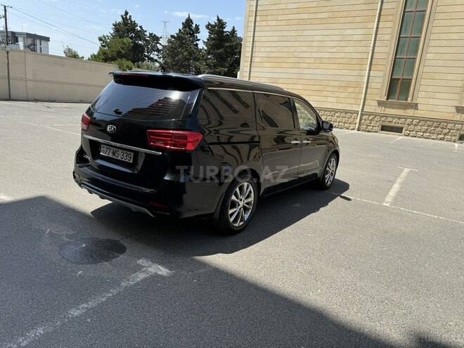 Kia Carnival 2018, 195,000 km - 2.2 l - Bakı