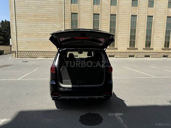 Kia Carnival 2018, 195,000 km - 2.2 l - Bakı