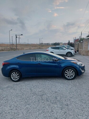 Hyundai Elantra 2015, 201,168 km - 1.8 л - Bakı