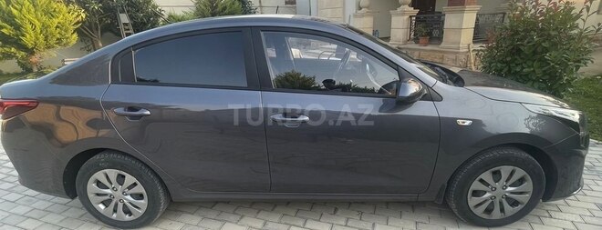 Kia Rio 2021, 79,000 km - 1.6 l - Bakı