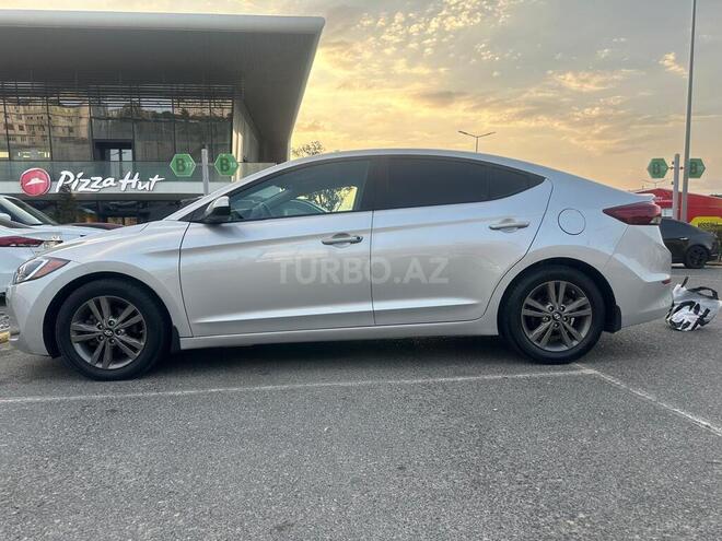 Hyundai Elantra 2018, 62,000 km - 2.0 л - Bakı