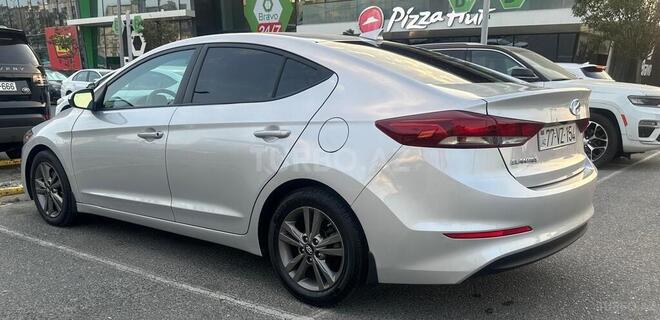 Hyundai Elantra 2018, 62,000 km - 2.0 л - Bakı