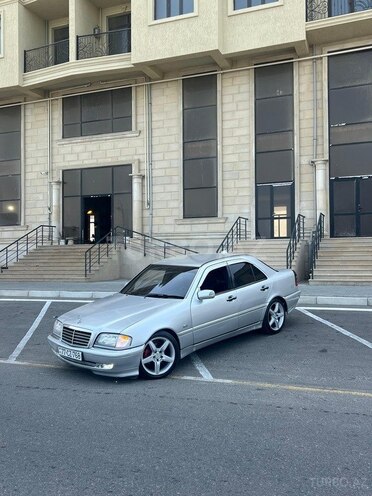 Mercedes C 240 1999, 222,225 km - 2.4 л - Sumqayıt