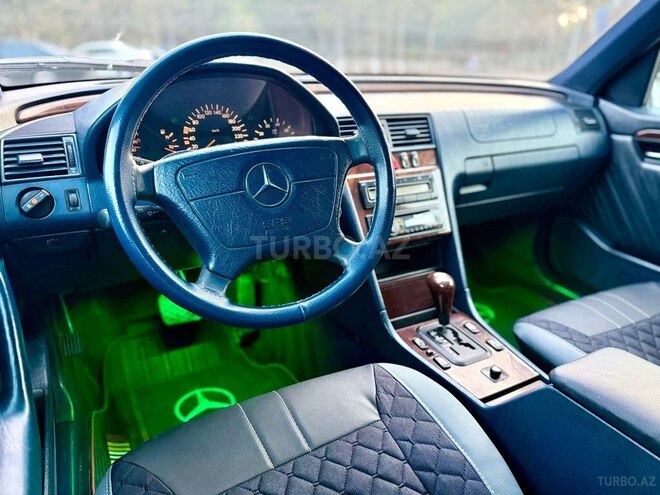 Mercedes C 280 1996, 173,500 km - 2.8 л - Bakı