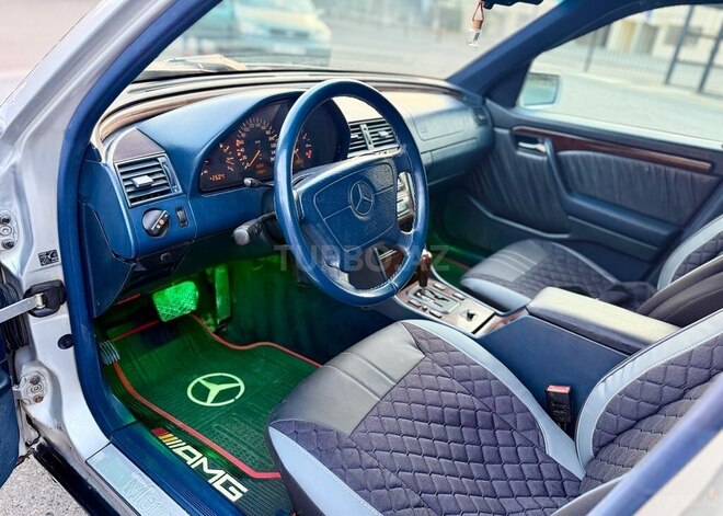 Mercedes C 280 1996, 173,500 km - 2.8 л - Bakı