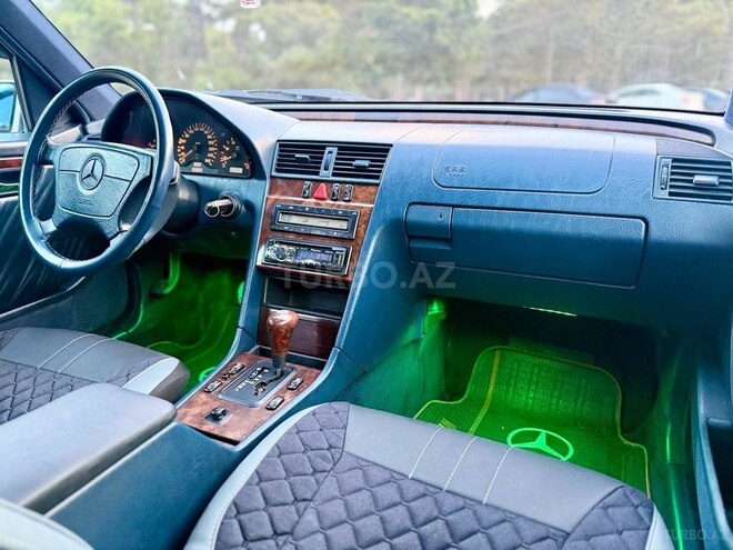 Mercedes C 280 1996, 173,500 km - 2.8 л - Bakı