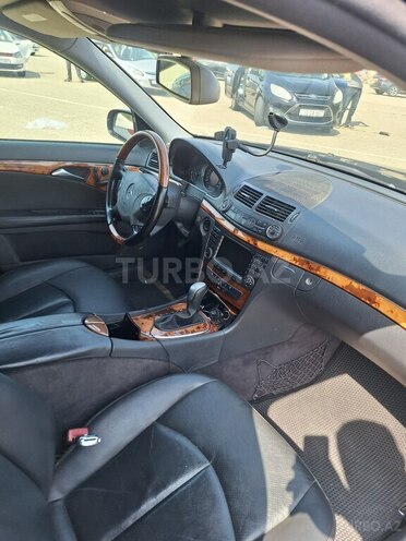Mercedes E 320 2004, 369,000 km - 3.2 l - Bakı