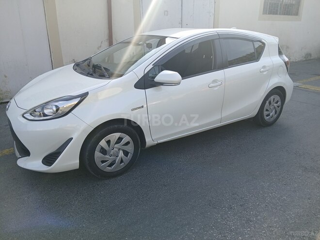 Toyota Aqua 2020, 65,000 km - 1.5 l - Bakı