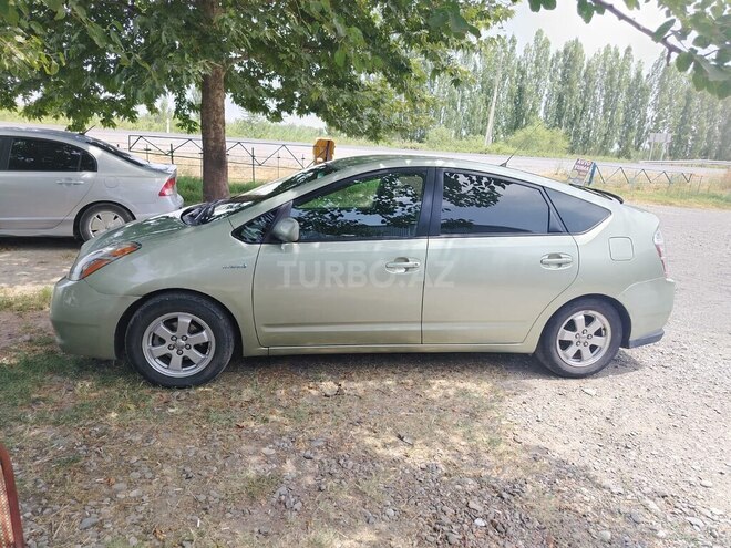 Toyota Prius 2007, 426,000 km - 1.5 l - Bərdə