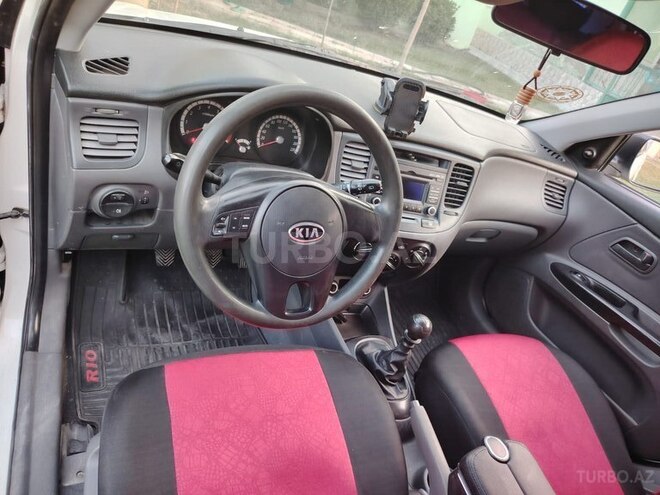 Kia Rio 2009, 390,000 km - 1.4 l - Kürdəmir
