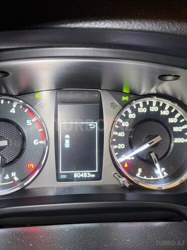 Toyota Hilux 2020, 80,483 km - 2.8 л - Bakı