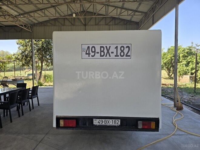 Iveco Daily 1999, 295,000 km - 2.8 л - Saatlı