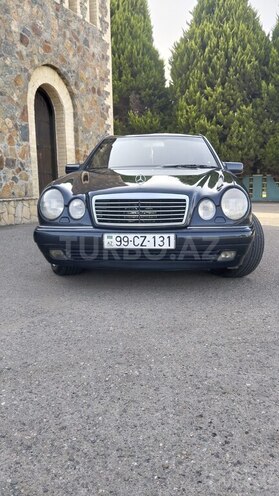 Mercedes E 200 1997, 426,373 km - 2.0 l - Qazax