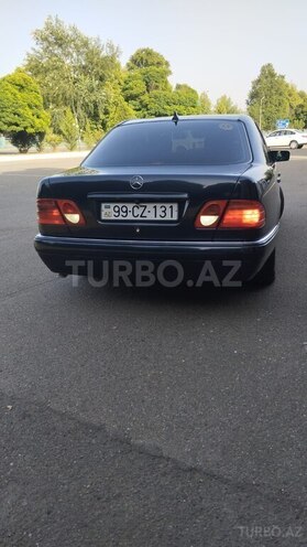 Mercedes E 200 1997, 426,373 km - 2.0 l - Qazax