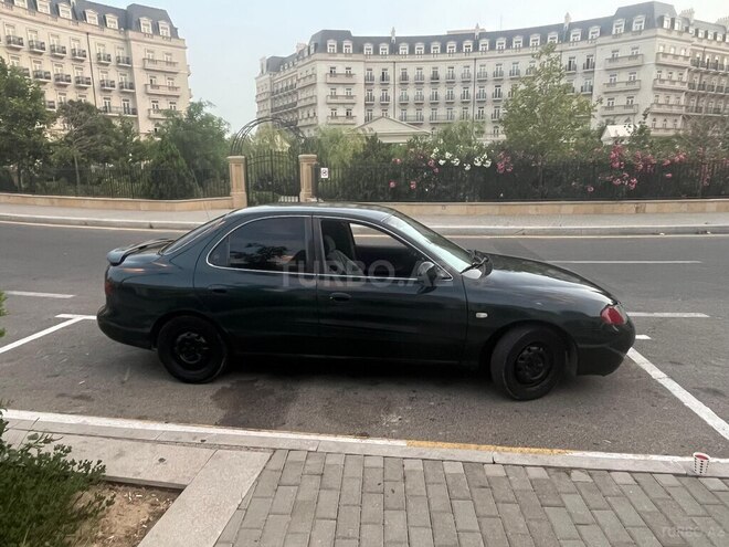 Hyundai Elantra 1996, 247,000 km - 2.0 l - Bakı